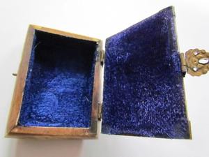 Meilleure vente de boîte à bijoux de forme rectangulaire en os antique léger de haute qualité technique polie à bas prix en Inde - Product Image 6