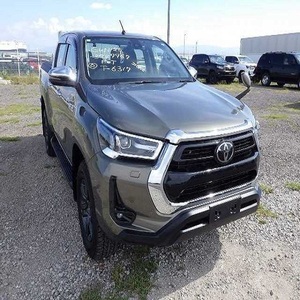 Pick-up 2023, essence, phares LED, pneus R18, climatisation automatique, 5 places, conduite à gauche, sièges foncés, écran tactile - Product Image 1