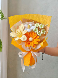 Bouquet Mixte Tricoté à la Main, Finition Artisanale, Cadeau de Remise de Diplôme pour la Saint-Valentin, Fleurs au Crochet en Gros pour l'Exportation, pour Déc. - Product Image 2