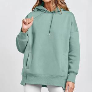 Sweat à capuche oversize pour femme, tissu velours doux au toucher, coupe ample, élégant, décontracté pour l'hiver - Product Image 3