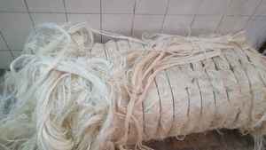 Ficelle à balles en sisal 3mm pour l'agriculture Ficelle en fibre naturelle/sisal Corde torsadée à 3 brins - Product Image 2