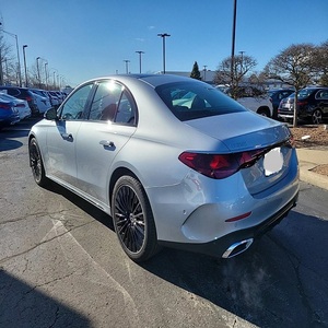Alerte Offre Exceptionnelle! Mercedes-Benz Classe E 2021 d'occasion, super propre, 603 ch, V8 biturbo, transmission intégrale, boîte automatique 9 vitesses, berline de luxe - Product Image 2