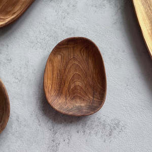Assiette à gâteau classique en bois d'acacia écologique, plats à fruits, assiettes à dessert, assiettes à dîner en bois faites à la main pour la vente en gros et la meilleure qualité - Product Image 3