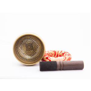 ชามทองเหลืองสำหรับใช้ร้องเพลงสำหรับการบำบัดจักระด้วยค้อนไม้และหมอนผ้าไหม - Product Image 4