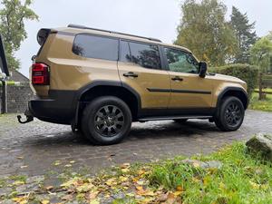 Nouveau Toyota Land Cruiser 2025 3.0L diesel Marron SUV Transmission automatique 200-299 CV SUV 7 places - Product Image 4
