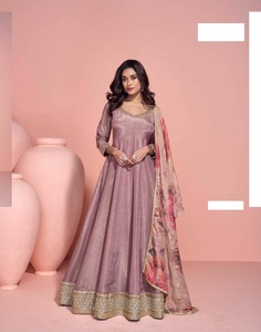 Chic Sikha Salwar Kameez Anarkali robe entièrement cousue taille libre tenue parfaite pour les femmes pour les mariages célébrations festives - Product Image 1