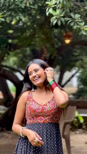 Nuevo diseñador Festival Wear Special Faux Georgette Beautiful Chine Stitch Espejo real Trabajo con impresión digital Top para Festival - Product Image 4