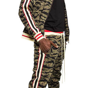 Ensemble de survêtement décontracté pour homme, veste zippée confortable avec pantalon de survêtement pour les journées de détente, les activités sportives et les séances d'entraînement en plein air - Product Image 6