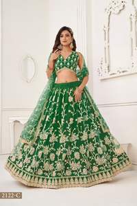 งานลําดับการเย็บปักถักร้อยสุทธิของนักออกแบบล่าสุด Lehenga Choli โดย Fab Zone - Product Image 3