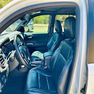 Listo para Entrega 2020 para Tacoma TRD Pro Doble Cabina Volante a la Izquierda Asientos de Cuero Techo Solar de Alta Potencia - Product Image 4