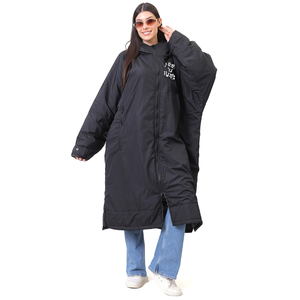 Bata de playa ecológica impermeable de 100% algodón súper absorbente y de secado rápido verano/primavera/otoño uso logotipo frontal Unisex - Product Image 4