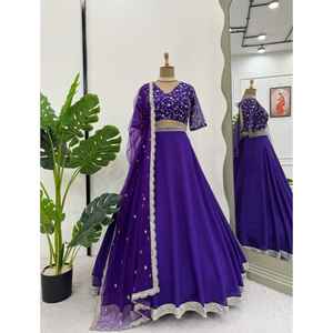 Conjunto de Lehenga Choli Informal Reversible de Tela STAR GEORGETTE con Detalles de Lentejuelas en Tallas hasta 44 Pulgadas para Bodas y Diwali - Product Image 1