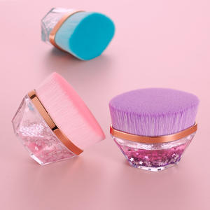 Pinceau Kabuki Magique à Manche en Cristal - Pinceau Plat Personnalisé pour le Visage, Blush Liquide, Poudre, <span class=keywords><strong>Fond</strong></span> <span class=keywords><strong>de</strong></span> <span class=keywords><strong>Teint</strong></span>, Pinceau Cosmétique Unique - Product Image 2