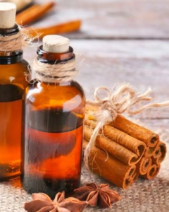 ACEITE ESencial DE CANELA / CALIDAD DE EXPORTACIÓN / ORIGEN VIETNAM - Product Image 1