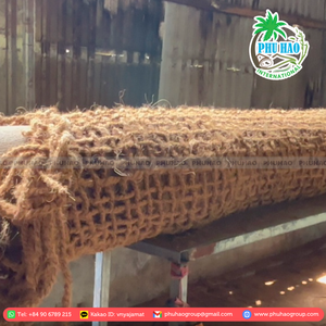 PRODUIT TOP Bûche de coco innovante pour la prévention de l'érosion et les solutions d'aménagement paysager naturel du Vietnam - Product Image 2