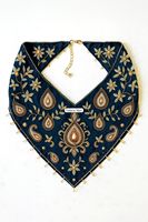Collier bandana de mode écologique brodé royal, fait à la main pour foulard en crêpe pour femmes