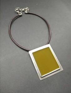 Collier en résine océanique de haute qualité et de qualité supérieure du fabricant indien disponible en quantité en vrac Déclaration de collier en résine multiple - Product Image 6