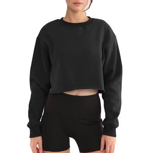 Sudadera informal con capucha recortada de algodón 100% rojo para mujer con diseño de doble cremallera Servicio OEM disponible Hecho en Pakistán - Product Image 1