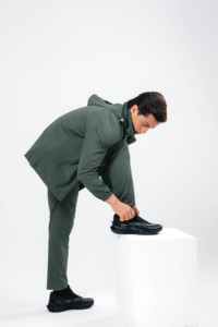 7saber Premium Quality Olive <b>Green</b> Men's Sporty Embossed Printed Breathable 300g Nonwoven <b>Silk</b> Cotton Seamless Stand Collar Set - Product Image 4