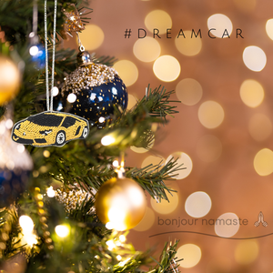 Arredamento artigianale di lusso Lamborghini auto sportiva giocattolo giallo sogno auto ornamento di natale per decorazioni natalizie statuetta di natale giocattoli - Product Image 1