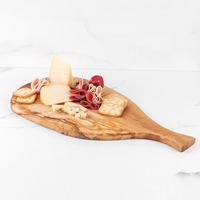 Planche à découper pour barbecue et steak, personnalisée, haut de gamme, en bois d'olivier brun doré, faite à la main, avec poignée gravée, facile à utiliser