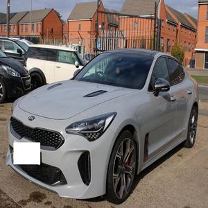 KIA STINGER 2019 d'occasion, conduite à gauche/droite - Product Image 1