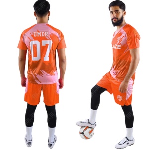 Uniformes de maillot de football design, vente en gros de vêtements de sport 2025, nouveaux ensembles d'uniformes de football pour adultes, maillot de football pour hommes - Product Image 1