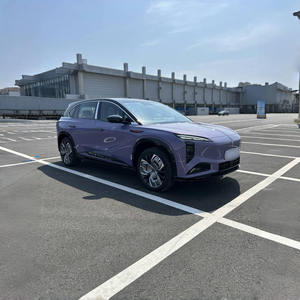 SUV Eléctrico Usado 2025 680 Ultra Versión 4x4, Transmisión Automática Suave, Interior Moderno y Espacioso, Importado de Japón - Product Image 3