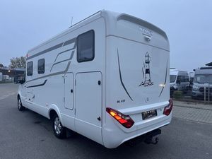 Autocaravana Todoterreno 4x4 con Construcción de Aluminio y Acero, Capacidad para 4-6 Personas, para Uso con Camioneta en Campamentos - Product Image 6