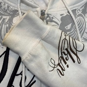 เสื้อฮู้ดดี้พิมพ์ลายกราฟิกขนาดใหญ่พิเศษสำหรับผู้ชาย ผ้าฝ้ายฟลีซ สไตล์สตรีทแวร์สีดำ แบบสวมหัว ผลิตตามสั่ง ขายส่งจากโรงงาน - Product Image 6