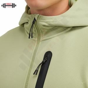 Ensemble de survêtement pour homme de haute qualité, neuf, confortable, vêtements de sport personnalisés, ensemble de survêtement de jogging pour homme en 2 pièces avec logo personnalisé - Product Image 4
