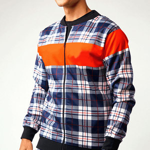 Vente en gros Vêtements de sport de jogging d'hiver à séchage rapide avec fermeture éclair Logo personnalisé Conception à sublimation Survêtements pour hommes Ensembles de jogging - Product Image 3