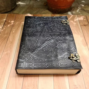Diario Grande de Cuero Celtic Star con Encuadernación Cosida con Hilo y Diseño de Pentagrama - Product Image 1