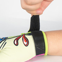 Gants de football gaélique personnalisés Flp Gears au design de dessin animé, haute qualité, unisexe, en mousse de latex et spandex imprimé, pour l'entraînement, OEM, sport haut de gamme