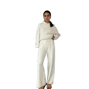 Chándal para Hombre de Primera Calidad, Nuevo, en Varios Colores / Precios Accesibles, Chándal Ligero para Hombre - Product Image 1