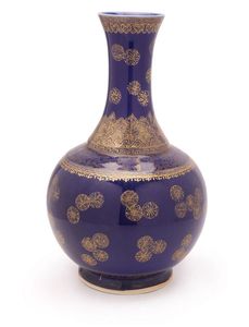 High Quality Gold-Finished Metal Flower <b>Vase</b> Custom Logo Option <b>Unique</b> Modern Design for Wedding Tabletop Decor Party - Product Image 3