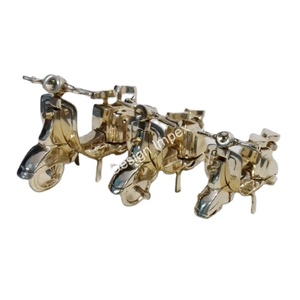 Exhibición interior del coche Motocicletas Lujosas Por diseño Impex Trending 2024 Nueva colección náutica Bicicletas de aluminio Su logotipo impreso - Product Image 1