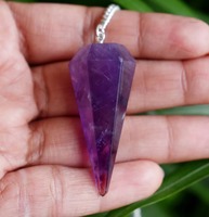 Pendule en cristal d'améthyste naturelle avec chaîne en argent Radiesthésie Divination Guérison Pierres précieuses Guidance spirituelle Souvenir Mascotte Artisanat