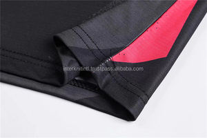 Uniformes de Baloncesto para Hombre, Tallas Grandes, Transpirables, con Diseño Superior, Sublimados, Personalizados para Equipos, 100% Poliéster - Product Image 3