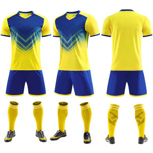 Conjunto de uniforme de fútbol Venta caliente Transpirable de alta calidad 100% Poliéster Ropa de fútbol personalizable - Product Image 4
