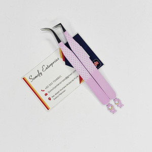 2025 personnalisable Logo imprimé ours conception en acier inoxydable pince à cils professionnelle antistatique Durable précision cils - Product Image 6