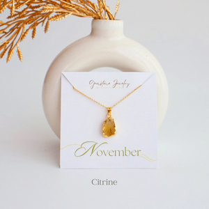 Collier avec pendentif en citrine naturelle brute plaqué or 24 carats, breloque personnalisée, pierre de naissance de novembre - Product Image 1