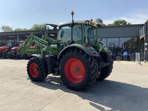 รถแทรกเตอร์ Fendt 513 Power Plus รุ่นขายดีที่สุด พร้อมเครื่องยนต์และเกียร์ 120 แรงม้า - Product Image 4