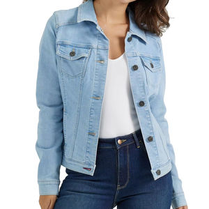 Veste en jean courte matelassée de haute qualité pour femmes avec logo personnalisé, streetwear tendance - Product Image 1