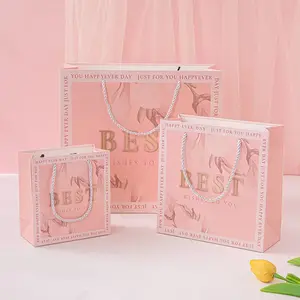 Sacola de papel luxuosa com impressão personalizada com logotipo, sacola de presente para compras, sacola de papel revestida com alça