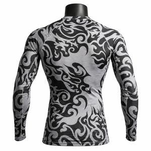 Custom <b>Men</b>’s Compression Shirt Long Sleeve Sublimation Print Gym Fitness <b>Base</b> <b>Layer</b> Rash Guard OEM ODM - Product Image 2