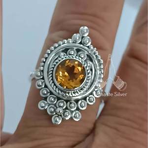 Bague Statement Citrine Faite à la Main, Géométrique, en Argent Sterling, Pierre de Naissance de Novembre, Couleur Jaune Citrine - Product Image 2