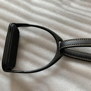 Sillín de montar a caballo ligero, Material de cuero personalizado, mejor diseño, Color negro, novedad - Product Image 4