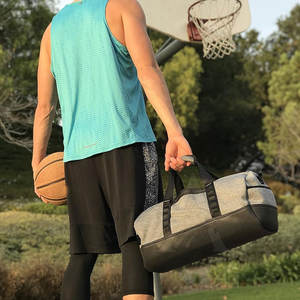 กระเป๋าเดินทางแบบดัฟเฟิล พรีเมียม ช้อยส์ ดีไซน์หลายช่อง สำหรับการเดินทางช่วงสุดสัปดาห์ กีฬา และกิจกรรมกลางแจ้ง - Product Image 4