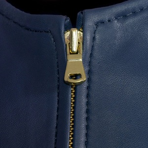 แจ็คเก็ตหนังผู้หญิงสีน้ำเงิน - Product Image 6